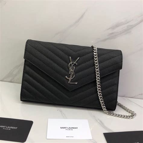 ysl portafogli